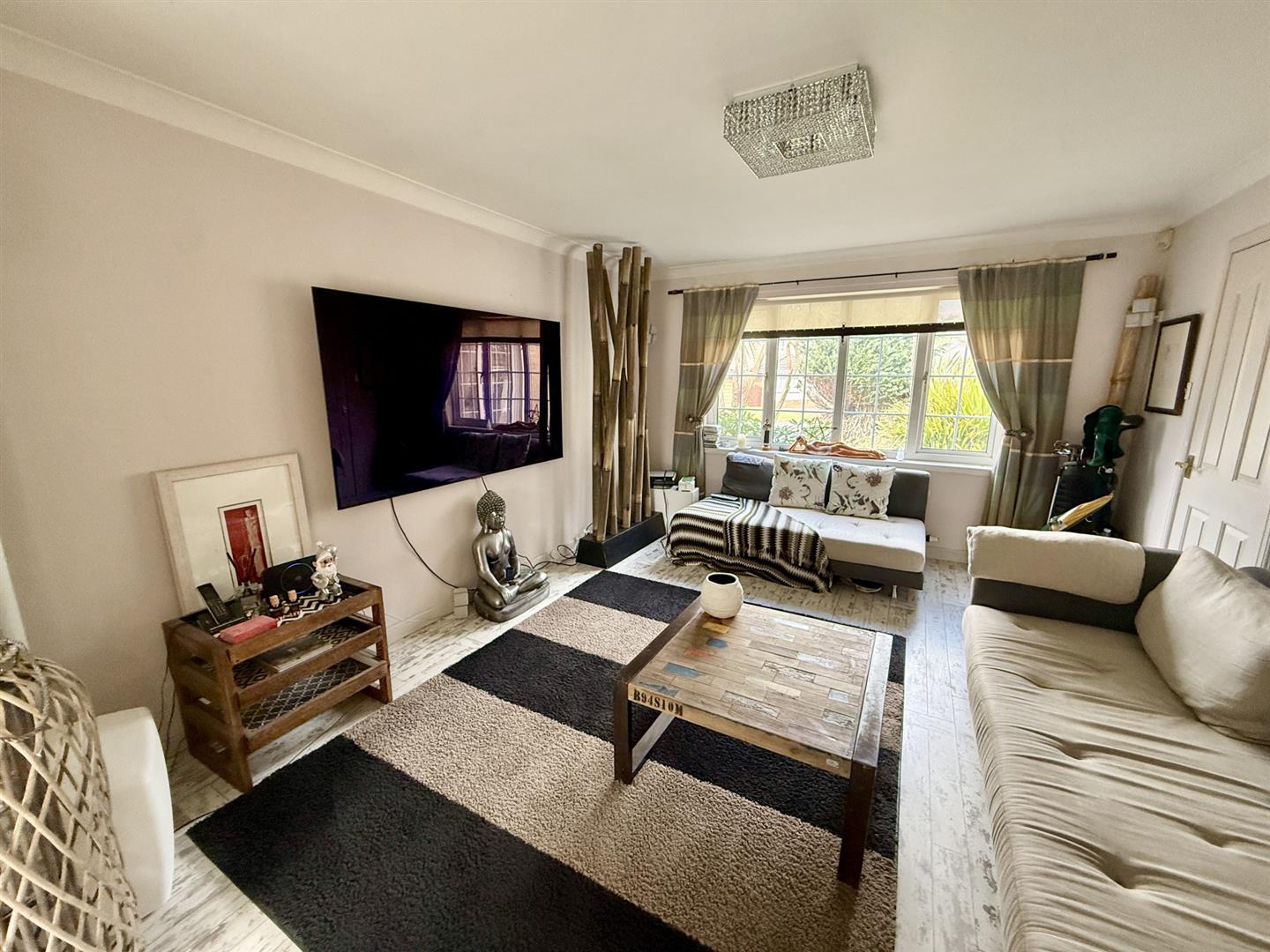 Faulds Wynd, Seamill, West Kilbride